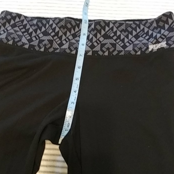 Victoria's secret Pink reversible leggings - Picture 3 of 5